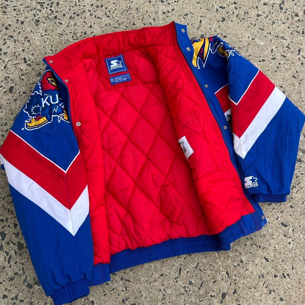 Vintage 90’s Starter Kansas Puffer Jacket Size Small - Picture 8 of 11